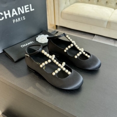 Chanel Low Shoes